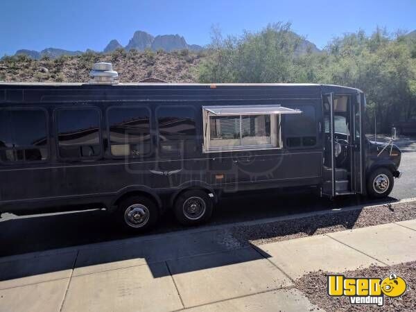 8 X 28 Ford Food Truck For Sale In Arizona