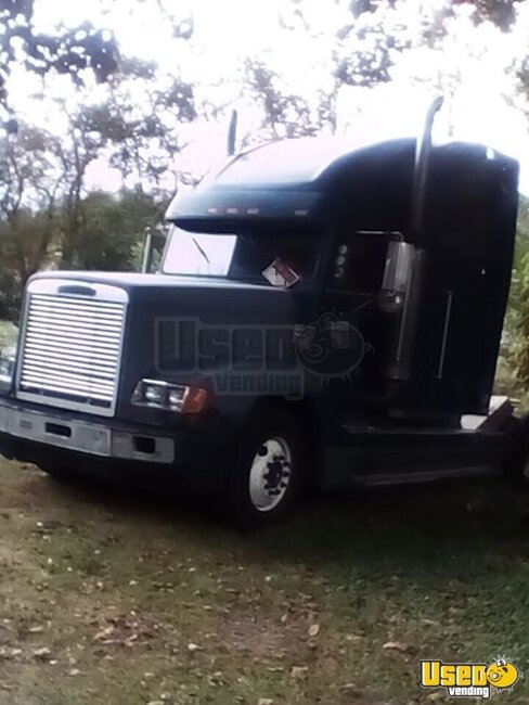 1995 Frt Condo Freightliner Semi Truck Pennsylvania for Sale