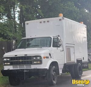 1995 G30 Box Truck Stepvan Air Conditioning Pennsylvania Gas Engine for Sale