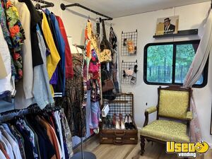 1995 G30 Mobile Boutique Trailer Additional 5 New Jersey Gas Engine for Sale