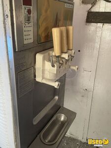 1995 Grumman Stepvan P30 Dual Wheel Ice Cream Truck Soft Serve Machine Maryland Gas Engine for Sale