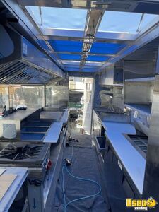 1995 Kitchen Food Truck All-purpose Food Truck Prep Station Cooler California for Sale