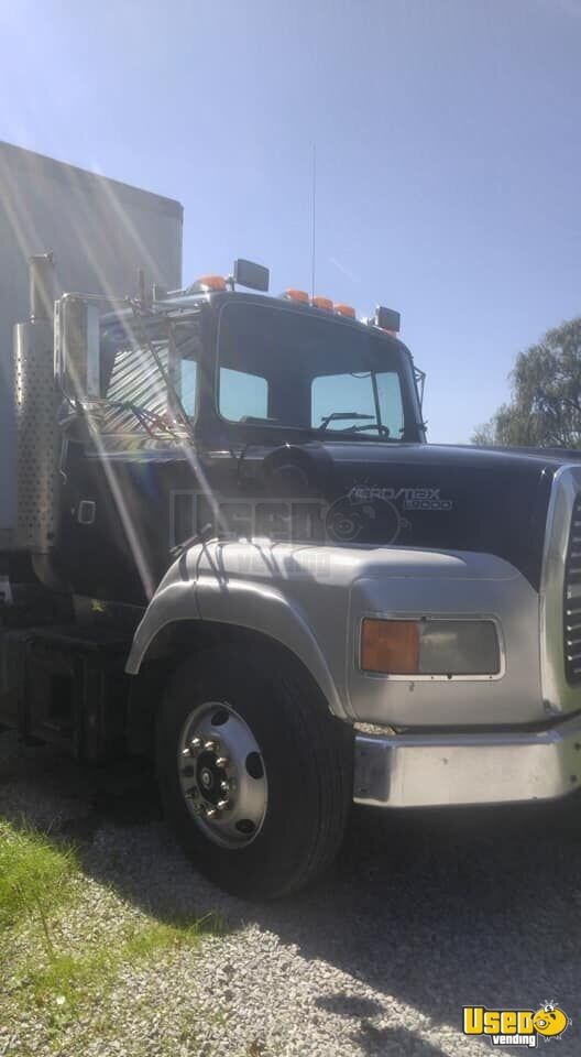 Used 1995 Ford Aeromax L9000 Day Cab Semi Truck Used Over The Road Truck For Sale In Ohio