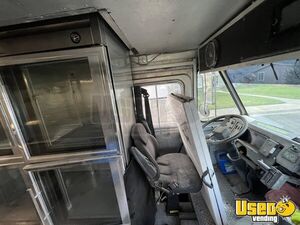 1995 Mobile Pizza Truck Pizza Food Truck Exterior Customer Counter Washington Diesel Engine for Sale