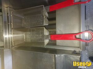 1995 P30 All-purpose Food Truck 32 Nevada Diesel Engine for Sale
