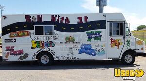 1995 P30 All-purpose Food Truck Air Conditioning Nebraska Diesel Engine for Sale