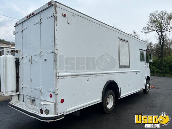 1995 P30 All Purpose Food Truck All-purpose Food Truck Tennessee Diesel Engine for Sale