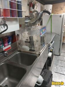 1995 P30 All-purpose Food Truck Cabinets Nebraska Diesel Engine for Sale