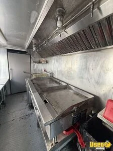 1995 P30 All-purpose Food Truck Concession Window Michigan for Sale
