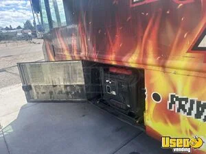 1995 P30 All-purpose Food Truck Exhaust Hood Utah Diesel Engine for Sale