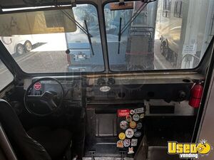 1995 P30 All-purpose Food Truck Flatgrill Arizona Diesel Engine for Sale
