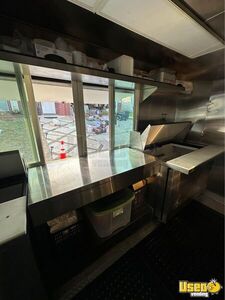 1995 P30 All-purpose Food Truck Flatgrill Texas for Sale