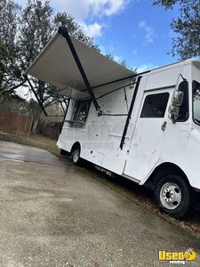 1995 P30 All-purpose Food Truck Floor Drains Mississippi Gas Engine for Sale