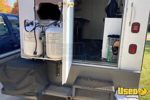 1995 P30 All-purpose Food Truck Insulated Walls Indiana Gas Engine for Sale