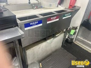 1995 P30 All-purpose Food Truck Prep Station Cooler Utah Diesel Engine for Sale