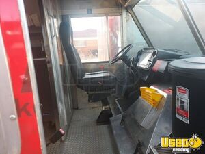 1995 P30 All-purpose Food Truck Pro Fire Suppression System Nevada Diesel Engine for Sale
