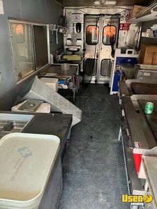 1995 P30 All-purpose Food Truck Refrigerator North Carolina Gas Engine for Sale