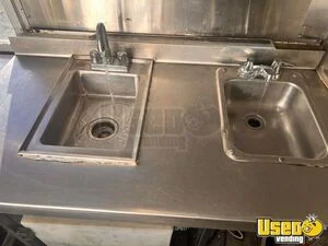 1995 P30 All-purpose Food Truck Stovetop North Carolina Gas Engine for Sale