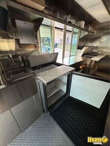 1995 P30 All-purpose Food Truck Stovetop Texas for Sale