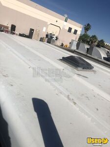 1995 P30 All-purpose Food Truck Transmission - Automatic Nevada Gas Engine for Sale