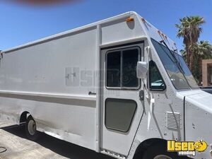 1995 P30 Empty Step Van Truck Stepvan Nevada Gas Engine for Sale