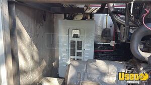 1995 P30 Ice Cream Truck Deep Freezer New York Diesel Engine for Sale