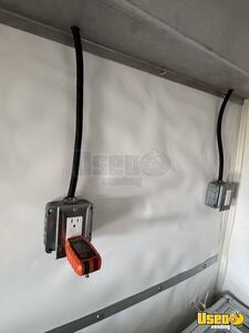 1995 P30 Ice Cream Truck Electrical Outlets Texas Diesel Engine for Sale