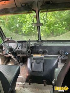 1995 P30 Ice Cream Truck Reach-in Upright Cooler Virginia Gas Engine for Sale