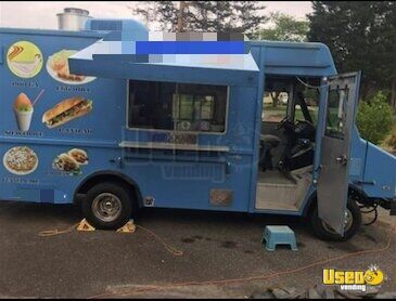 1995 P30 Kitchen Food Truck All-purpose Food Truck North Carolina Diesel Engine for Sale