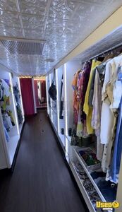 1995 P30 Mobile Boutique Cabinets Texas Gas Engine for Sale