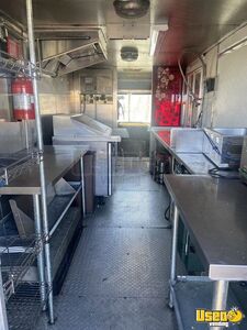 1995 P30 Step Van All Purpose Food Truck All-purpose Food Truck Concession Window Colorado Gas Engine for Sale