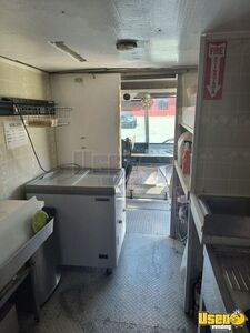 1995 P30 Step Van All-purpose Food Truck Diamond Plated Aluminum Flooring South Carolina for Sale
