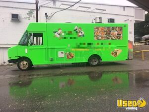 1995 P30 Step Van Kitchen Food Truck All-purpose Food Truck Cabinets Massachusetts Diesel Engine for Sale