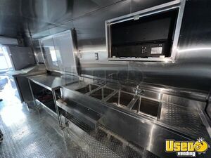 1995 P30 Step Van Kitchen Food Truck All-purpose Food Truck Hand-washing Sink Florida for Sale