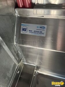 1995 P30 Step Van Kitchen Food Truck All-purpose Food Truck Interior Lighting Maryland for Sale