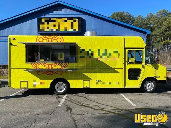 1995 P30 Step Van Kitchen Food Truck All-purpose Food Truck North Carolina Diesel Engine for Sale