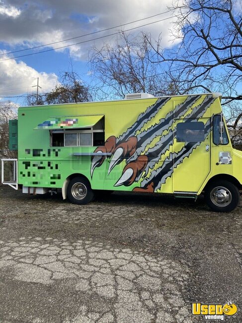 1995 P30 Step Van Kitchen Food Truck All-purpose Food Truck Ohio Diesel Engine for Sale