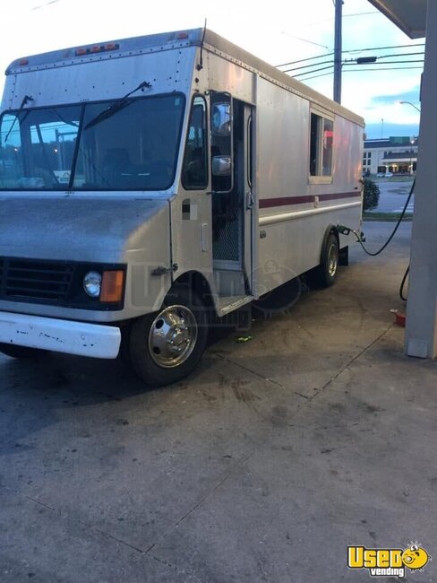 1995 P30 Step Van Pizza Food Truck Pizza Food Truck Indiana Diesel Engine for Sale