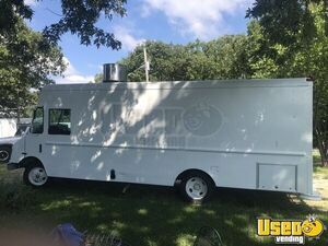 1995 P32 Step Van Kitchen Food Truck All-purpose Food Truck Missouri Diesel Engine for Sale