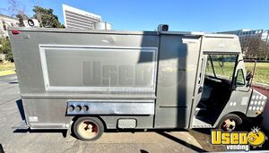 1995 P32 Taco Food Truck Concession Window North Carolina Gas Engine for Sale