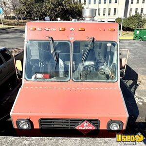 1995 P32 Taco Food Truck Insulated Walls North Carolina Gas Engine for Sale