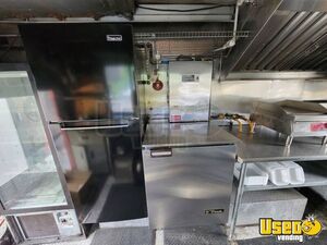 1995 P3500 All-purpose Food Truck Awning West Virginia Gas Engine for Sale