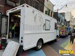 1995 P3500 All-purpose Food Truck Concession Window California Gas Engine for Sale
