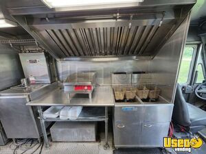 1995 P3500 All-purpose Food Truck Diamond Plated Aluminum Flooring West Virginia Gas Engine for Sale
