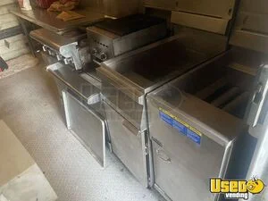 1995 P3500 All-purpose Food Truck Electrical Outlets California Gas Engine for Sale