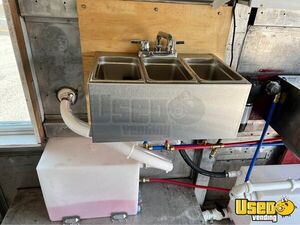 1995 P3500 Step Van Kitchen Food Truck All-purpose Food Truck Interior Lighting Delaware Gas Engine for Sale