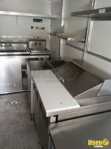 1995 P60 All-purpose Food Truck Diamond Plated Aluminum Flooring Florida Diesel Engine for Sale