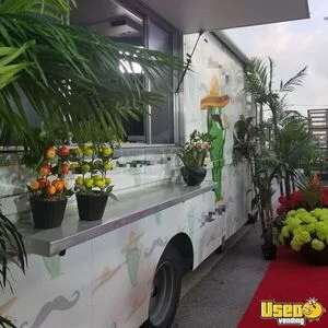 1995 P60 All-purpose Food Truck Floor Drains Florida Diesel Engine for Sale