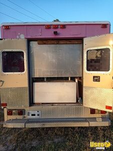 1995 Pet Care / Veterinary Truck Fresh Water Tank Texas Diesel Engine for Sale