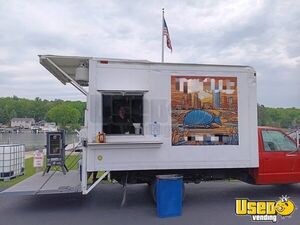 1995 Sierra All-purpose Food Truck Concession Window Michigan Gas Engine for Sale